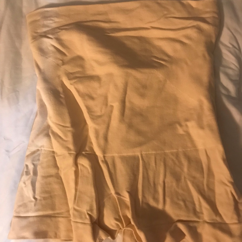 Beige shorts shape wear size large